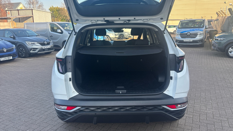 Hyundai Tucson 1.6 TGDi 48V MHD SE Connect 5dr 2WD Petrol Estate